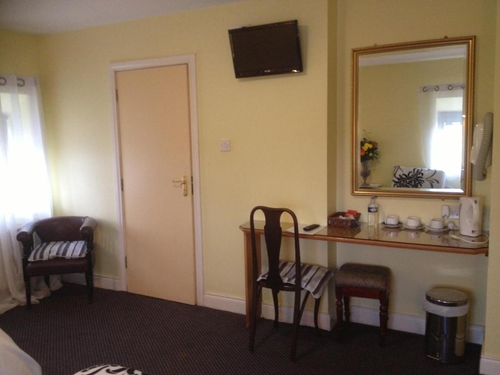 The White House Hotel Ward Rom bilde